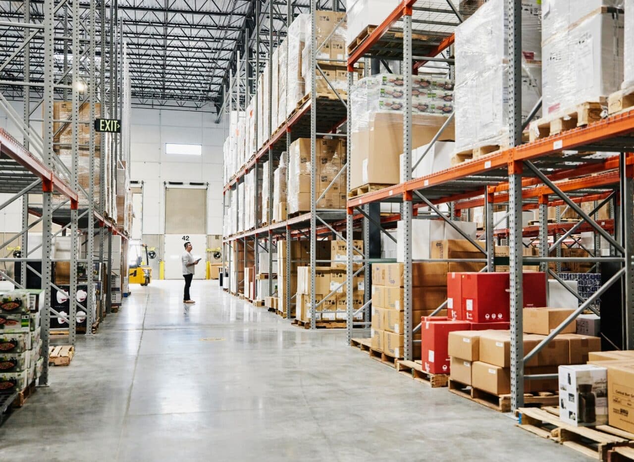 Guide To Wave Warehouse Order Picking inVia Robotics