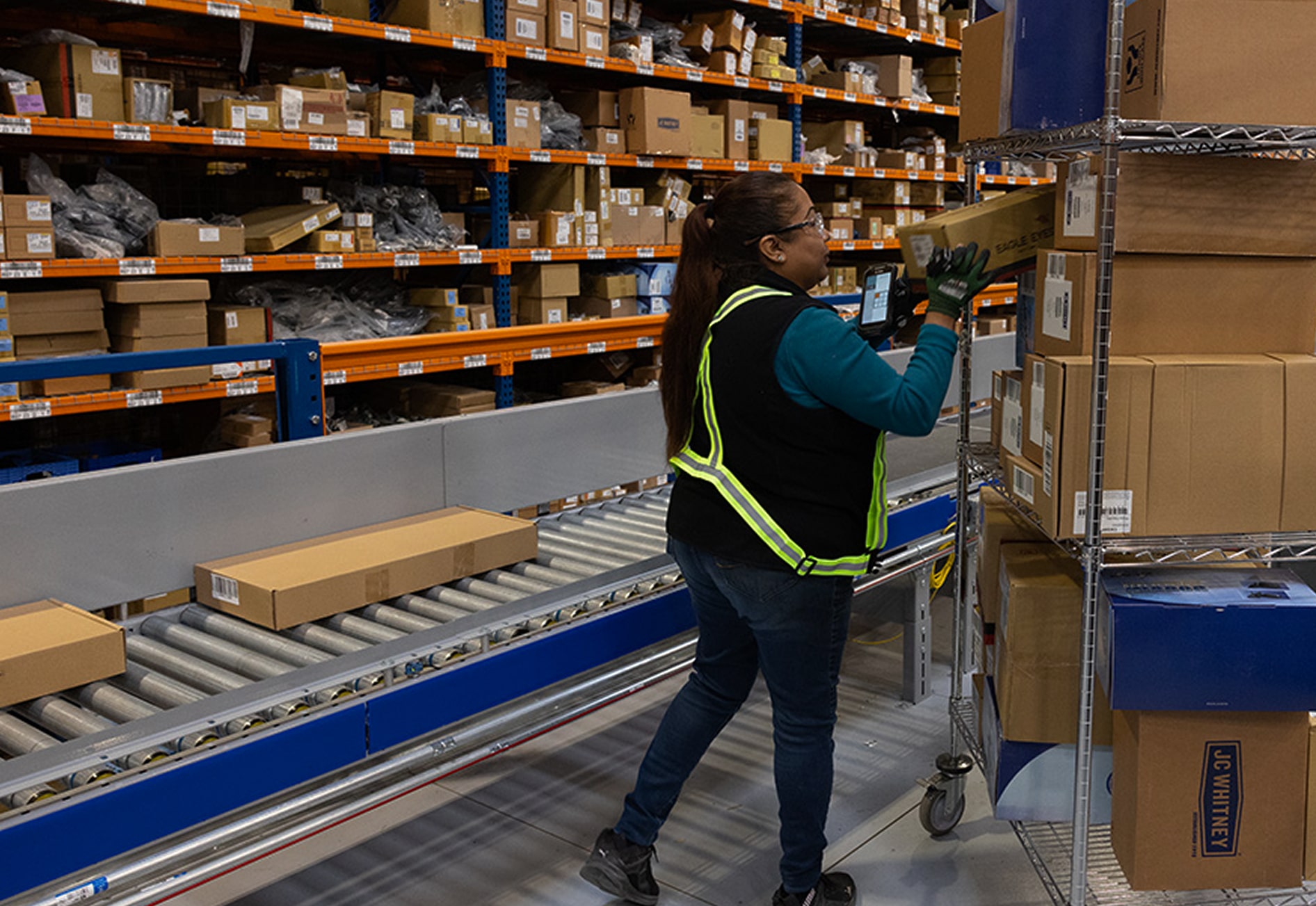 The New Way To Warehouse Brochure Cover